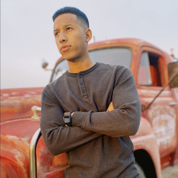 Profile Picture of James Salcedo (@jamesaguirree) on Poshmark