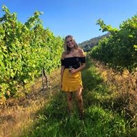 Profile Picture of Em Zajc (@em-zajc) on Quora