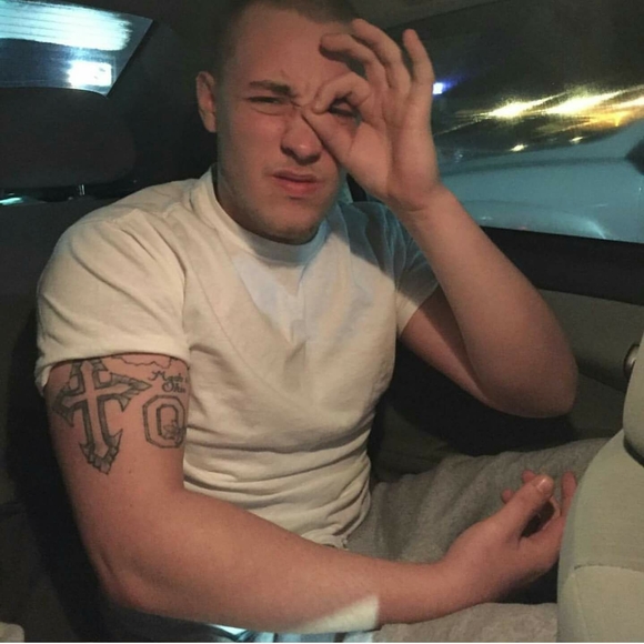 Profile Picture of Paul Cooper (@paulcoop024) on Poshmark