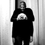 Profile Picture of robertcsontos.official (@meteorit_theatre) on Instagram