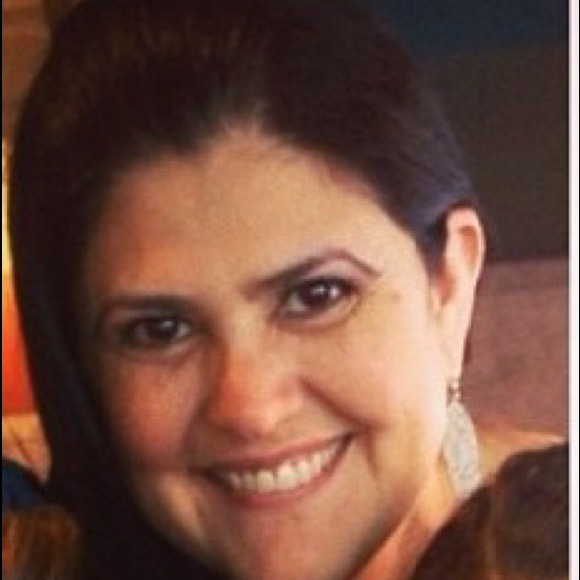 Profile Picture of Daisy Parrao (@daisyparrao) on Poshmark