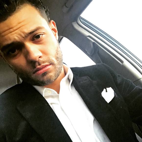 Profile Picture of Brian Crump (@crumptight) on Poshmark