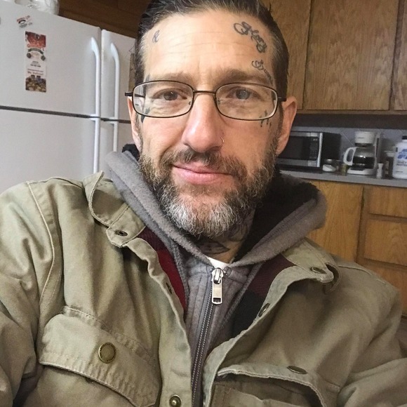 Profile Picture of Stephen Champ (@stephen_champ) on Poshmark
