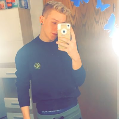 Profile Picture of Andre Knott (@andreknott11) on Twitter