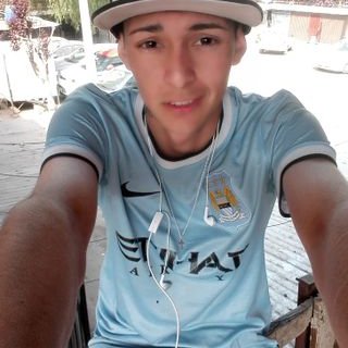 Profile Picture of Leonel Andres Ulloa (@leonel19988) on Twitter