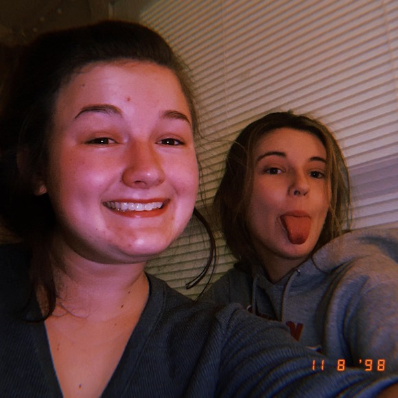 Profile Picture of Anika Larson (@swimmergirl2903) on Poshmark