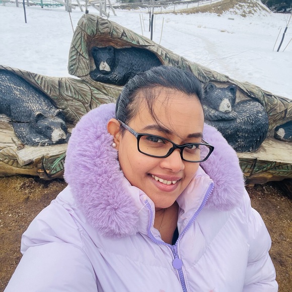 Profile Picture of Shiksha Baichoo (@shikshabaichoo8) on Poshmark