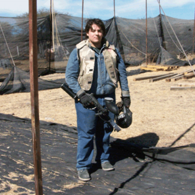 Profile Picture of Benjamin Viveros (@NathanTheGraves) on Twitter