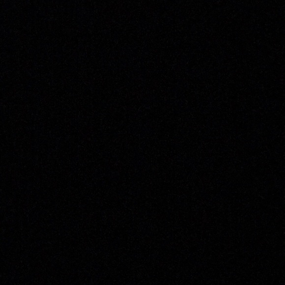 Profile Picture of Michell Gonzalez (@michellg2005) on Poshmark