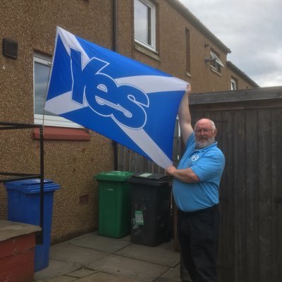 Profile Picture of Dave Purves (@DavePurves5) on Twitter