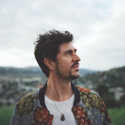 Profile Picture of Paul White (@paulwhitemusic) on Twitter