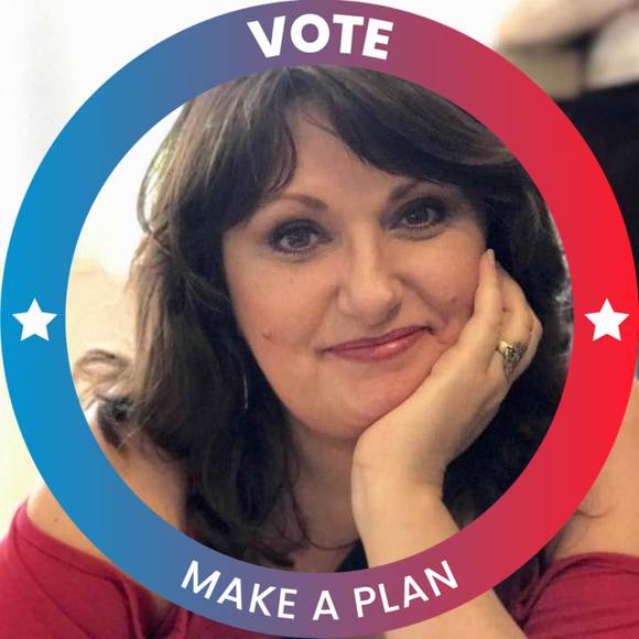 Profile Picture of Julie Winterhalter (@liveartbyjulie) on Poshmark