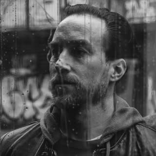 Profile Picture of Justin Benson (@justinhbenson) on Instagram