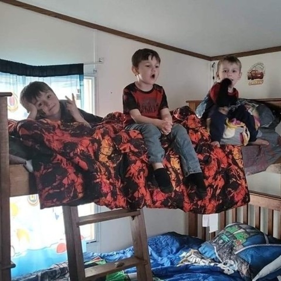 Profile Picture of Ronald Mcelroy (@mcelroyronald22) on Poshmark