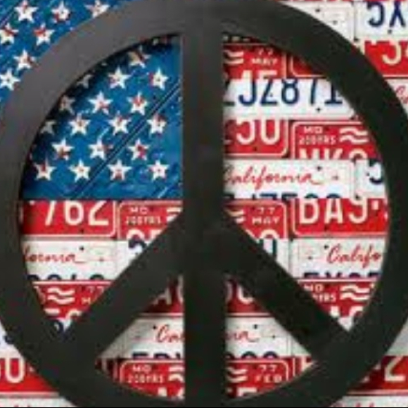 Profile Picture of Anita Traxler (@atraxler) on Poshmark