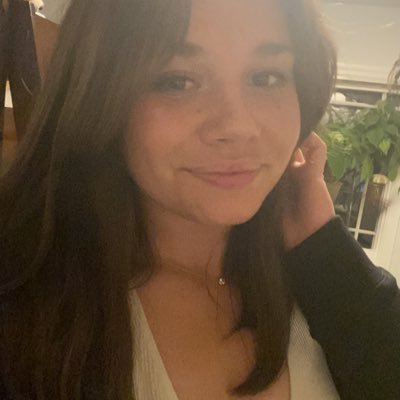 Profile Picture of Julia Blahut (@jblahut3) on Twitter