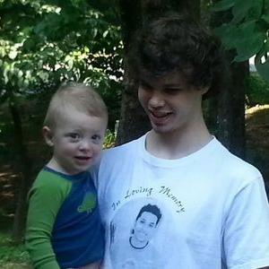 Profile Picture of Scott Batchelor (@ThisMightBScott) on Twitter
