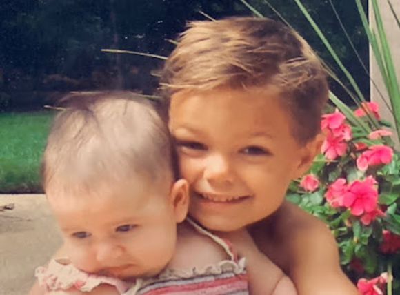 Profile Picture of Jenna Tedeschi (@tedeschijenna) on Poshmark