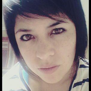 Profile Picture of Rosa Ulloa Alvarado (@rossegoja) on Twitter