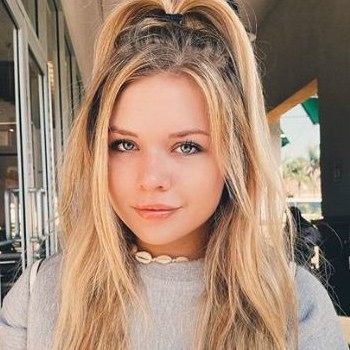 Profile Picture of   Sarah Graysun... (@sarahgraysun01) on Tiktok