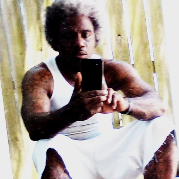 Profile Picture of Gangfederation Army (@designempyrean) on Poshmark