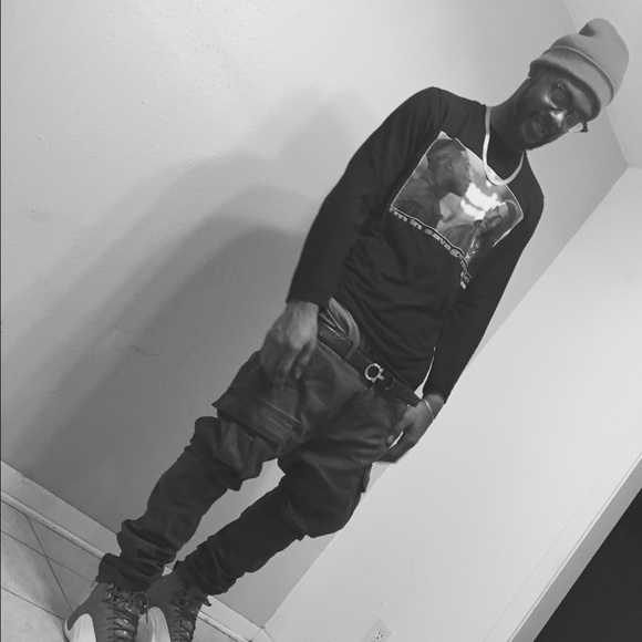 Profile Picture of Markese Oneal (@_saucegodd_) on Poshmark