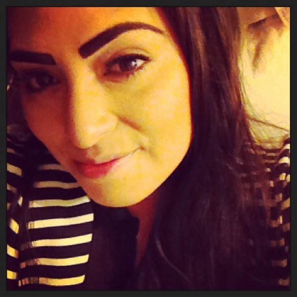 Profile Picture of Brenda Chaides (@chuybrenda) on Poshmark