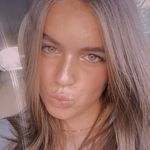 Vanessa Deveau - Instagram Profile Picture of Vanessa Deveau (@vanessadeveau_) on Instagram
