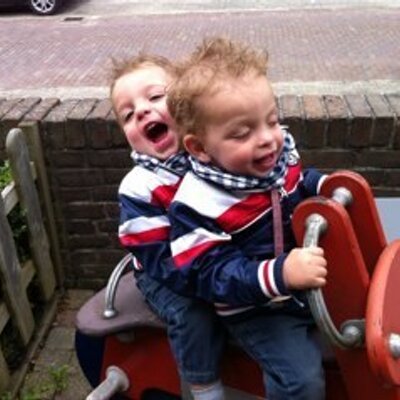 Profile Picture of Daniel En Albertine (@VanderLeede) on Twitter