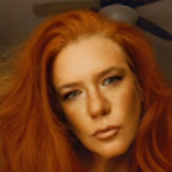 Profile Picture of Kelly Praska (@kellypraska) on Poshmark