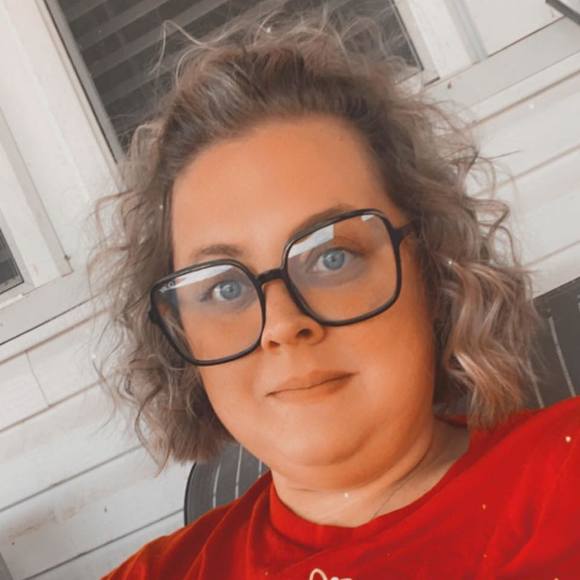 Profile Picture of Brittany Prowse (@brittyprowse) on Poshmark