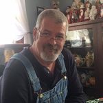 Profile Picture of Carl Grayson (@grayhairedgrayson) on Instagram