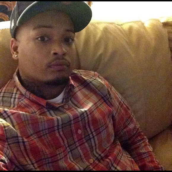 Profile Picture of Kenneth St rose (@cream718ny) on Poshmark