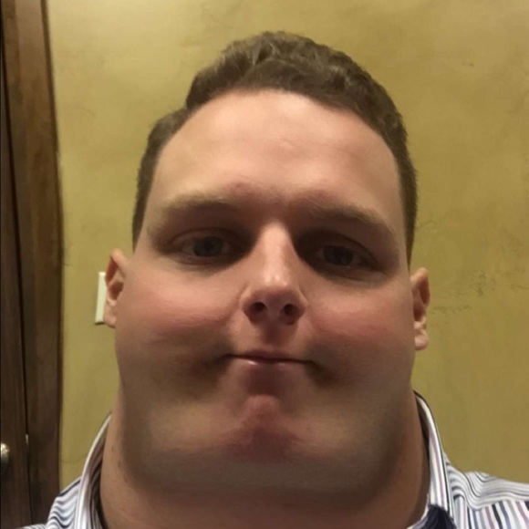 Profile Picture of Kyle Martin (@kylebmartin46) on Poshmark