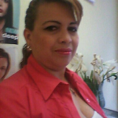 Profile Picture of Elva Calderón (@CaldernElva) on Twitter