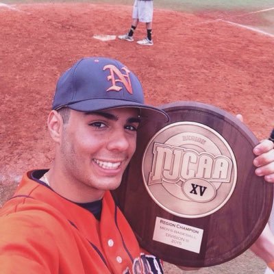 Profile Picture of Michael Mento (@Mento1408) on Twitter