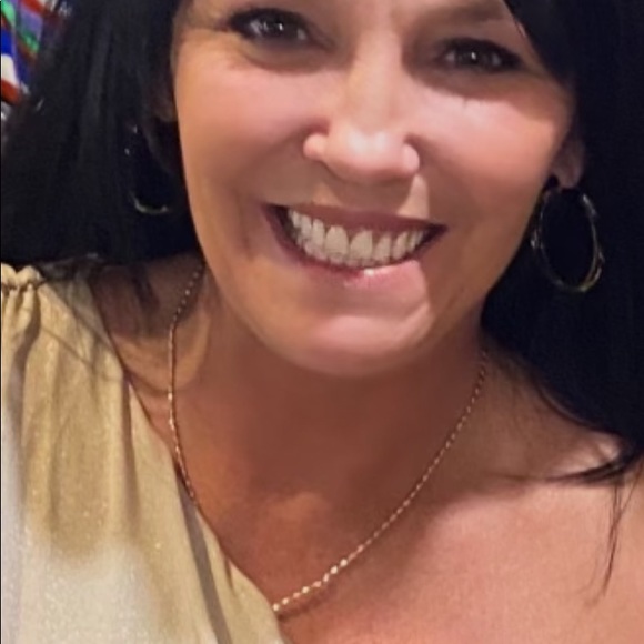 Profile Picture of Gary tiffany Teneyck (@g_teneyck) on Poshmark