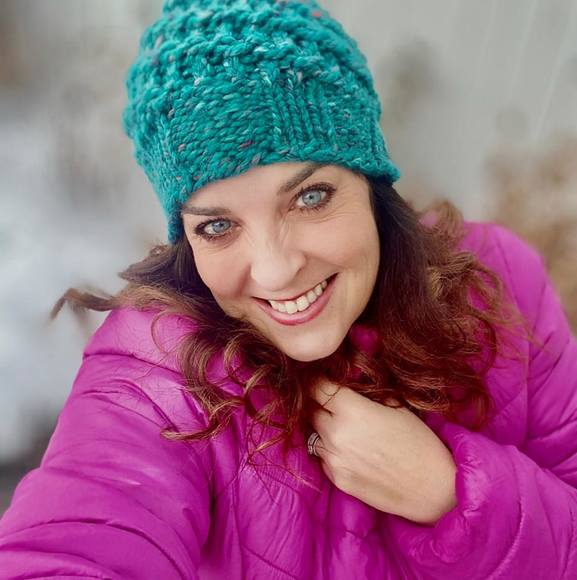 Profile Picture of Paula Bickford (@pcallihoo) on Poshmark