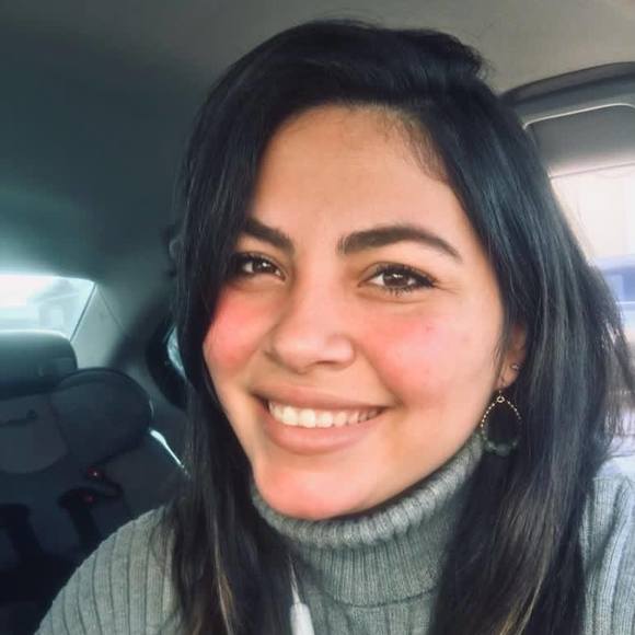 Profile Picture of Unisis Sigler (@unisiss) on Poshmark