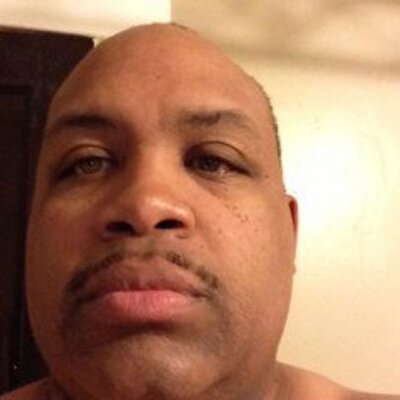 Profile Picture of Everett K. Smith Sr. (@EKSest1971) on Twitter