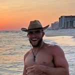 Profile Picture of Devon Reeves (@devon.reeves) on Instagram