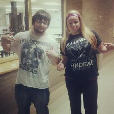 Profile Picture of Jacob Orth (@YesDearGod) on Twitter