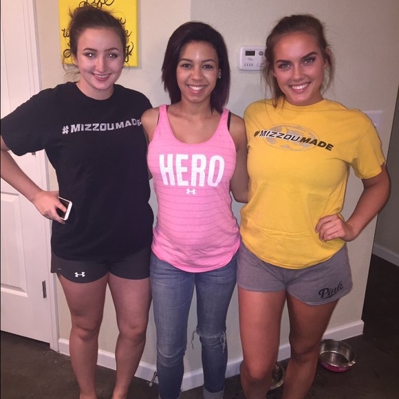 Profile Picture of Haley Boss (@bosshaley) on Poshmark