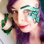 Profile Picture of Danielle Iris (@domesticatediris) on Instagram