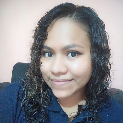 Julia Tejeda - Twitter Profile Picture of Julia Tejeda (@JuliaWordless) on Twitter