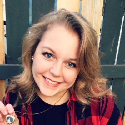 Profile Picture of Nicole Thorson (@NikkiT_2) on Twitter