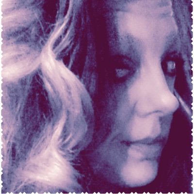 Profile Picture of Liz Negron (@LizNegron7) on Twitter