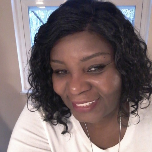 Profile Picture of Rita Rutherford (@rere786) on Poshmark