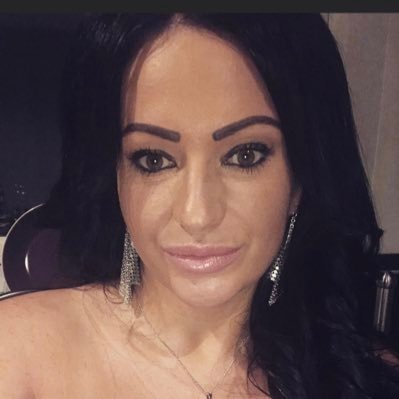 Profile Picture of Dawn Craven (@dcraven83) on Twitter