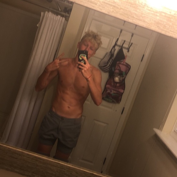 Profile Picture of Josh Janota (@fishx) on Poshmark